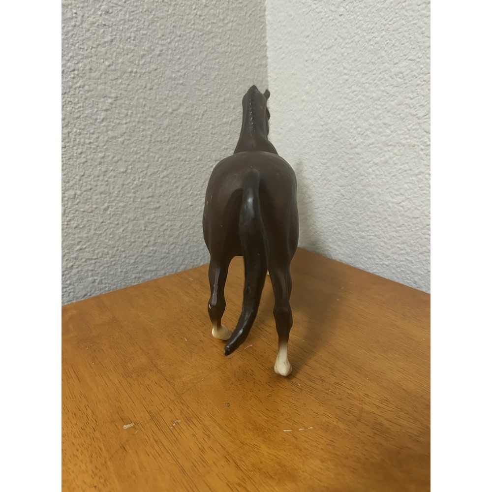 VTG Breyer Horse #465 Champion Dutch Warmblood Roemer 1990-93 Dark Chestnut - Picture 8 of 9